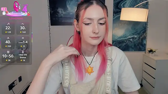 Snapshot of EasterBlink chatting on October 2025 10:27:02 AM EasterBlink online show from October 2025 10:27:02 AM