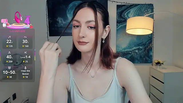 Snapshot of EasterBlink chatting on November 2025 11:11:01 AM EasterBlink online show from November 2025 11:11:01 AM