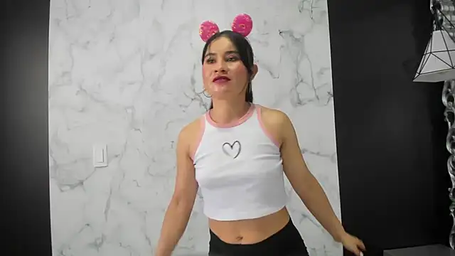 naughty milf4u  online show from September 2025 09:27:02 PM