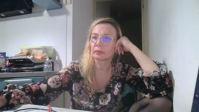 Sweetmurrr online show from July 2026 11:54:01 PM