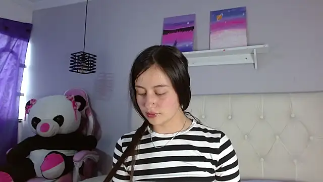 Zaaida  online show from October 2025 02:03:02 PM