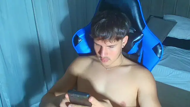 Snapshot of SEXYBOY_VC chatting on October 2025 12:13:02 PM SEXYBOY VC online show from October 2025 12:13:02 PM