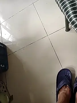 Snapshot of monty935 chatting on September 2025 06:24:01 AM monty935 online show from September 2025 06:24:01 AM