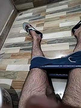 Snapshot of monty935 chatting on November 2025 04:18:02 PM monty935 online show from November 2025 04:18:02 PM