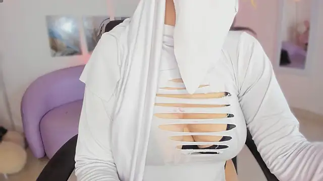 salma isawwii online show from April 2026 03:28:02 PM