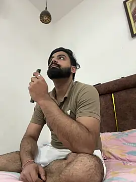 Snapshot of hottestboy03 chatting on December 2025 07:04:01 AM hottestboy03 online show from December 2025 07:04:01 AM