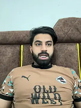 Snapshot of hottestboy03 chatting on January 2026 04:48:01 AM hottestboy03 online show from January 2026 04:48:01 AM