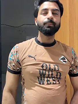 Snapshot of hottestboy03 chatting on February 2026 08:43:01 AM hottestboy03 online show from February 2026 08:43:01 AM