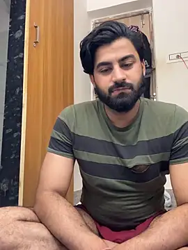 Snapshot of hottestboy03 chatting on February 2026 09:46:01 PM hottestboy03 online show from February 2026 09:46:01 PM