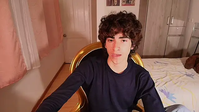 Nude Boy18 online show from November 2025 07:20:02 AM