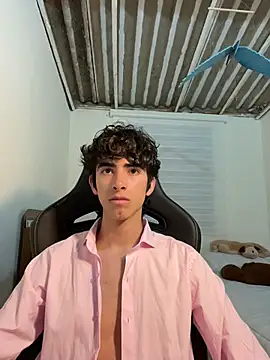 Snapshot of Nude_Boy18 chatting on June 2026 05:28:02 AM Nude Boy18 online show from June 2026 05:28:02 AM