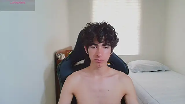 Snapshot of Nude_Boy18 chatting on June 2026 09:46:01 PM Nude Boy18 online show from June 2026 09:46:01 PM