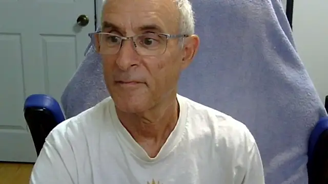 funone1999 online show from September 2025 12:16:01 AM