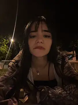 Snapshot of TheLevel69s chatting on November 2025 04:12:02 AM TheLevel69s online show from November 2025 04:12:02 AM