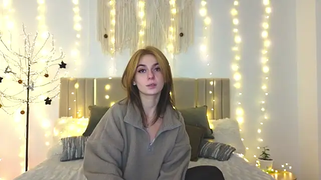 Snapshot of Little_mia__ chatting on January 2026 10:35:01 PM Little mia online show from January 2026 10:35:01 PM