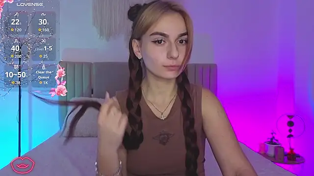 Snapshot of Little_mia__ chatting on February 2026 10:50:02 PM Little mia online show from February 2026 10:50:02 PM