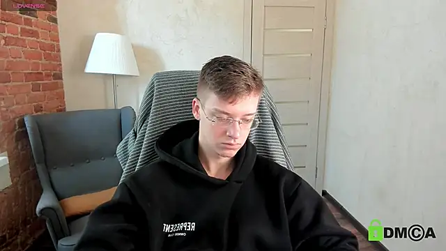 Harm Dick online show from September 2025 11:37:01 AM