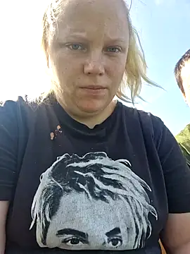 Amberdual online show from September 2025 09:42:02 AM