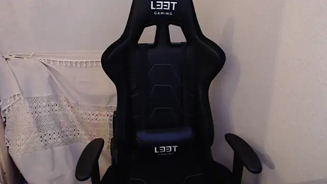 Snapshot of sakiramissy chatting on September 2025 09:03:02 PM sakiramissy online show from September 2025 09:03:02 PM