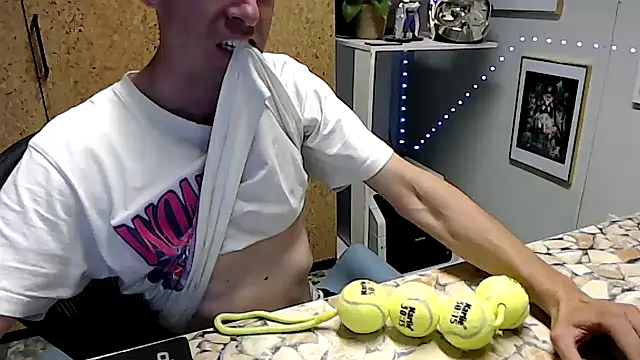 Snapshot of sakiramissy chatting on October 2025 02:28:01 PM sakiramissy online show from October 2025 02:28:01 PM