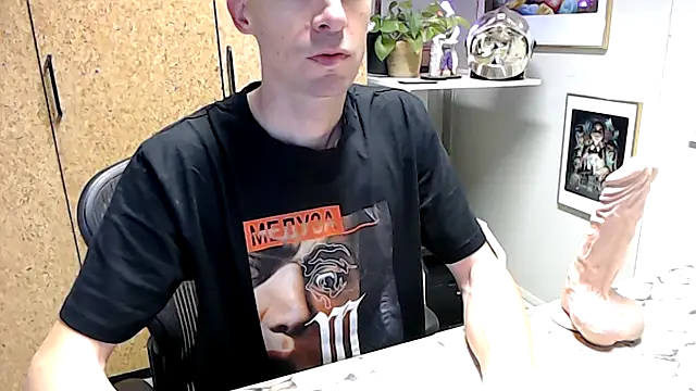 Snapshot of sakiramissy chatting on November 2025 06:58:02 AM sakiramissy online show from November 2025 06:58:02 AM