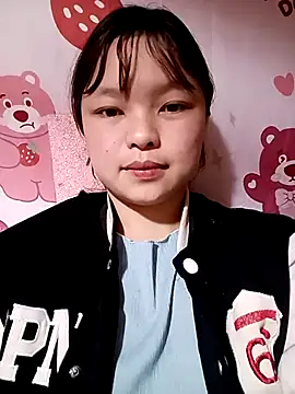 XoiXoi232 online show from November 2025 03:18:02 AM