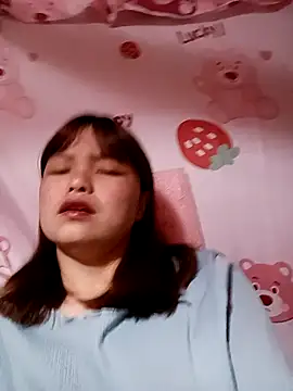 XoiXoi232 online show from November 2025 09:42:01 AM