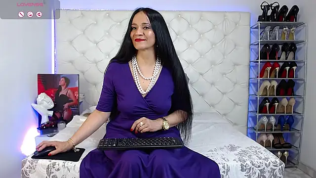 yury m2  online show from October 2025 03:20:02 AM