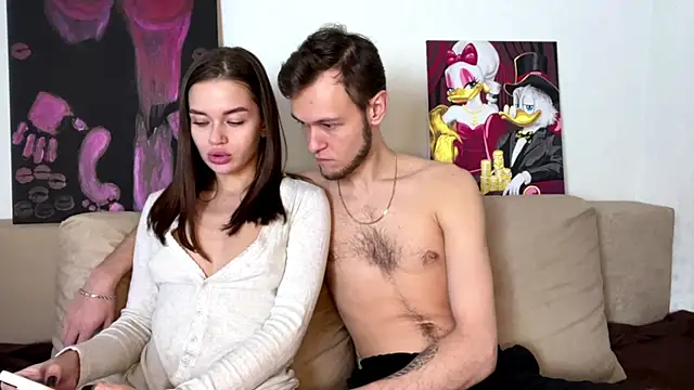 Snapshot of Petal_Couple chatting on November 2025 02:18:01 PM Petal Couple online show from November 2025 02:18:01 PM