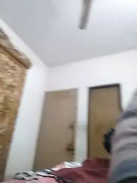 Emonhasan1 online show from January 2026 04:34:01 PM