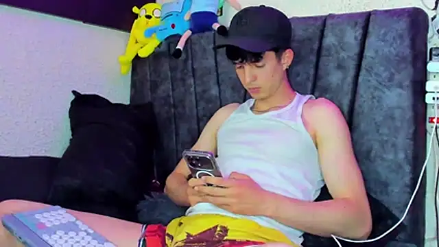 Jheampiiero online show from May 2026 12:16:02 AM