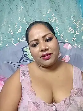 hornypriya696 online show from September 2025 06:30:01 PM