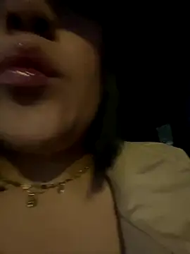 Snapshot of caroline__muller chatting on September 2025 10:30:02 AM caroline muller online show from September 2025 10:30:02 AM