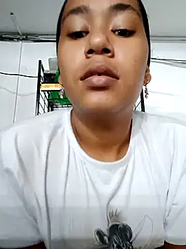 Snapshot of Shanel_69 chatting on December 2025 12:48:01 AM Shanel 69 online show from December 2025 12:48:01 AM