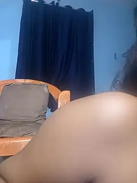 Snapshot of hottiebaba_01 chatting on October 2025 06:30:02 PM hottiebaba 01 online show from October 2025 06:30:02 PM