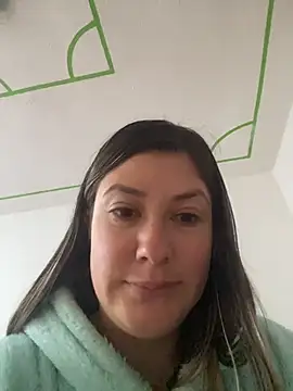 Snapshot of Abby-LS chatting on December 2025 01:06:01 PM Abby-LS online show from December 2025 01:06:01 PM