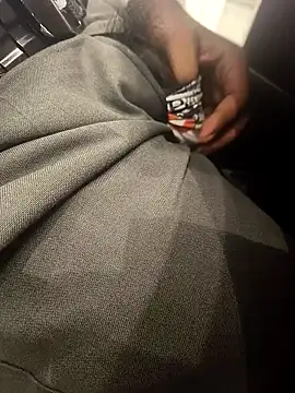 Snapshot of hotboy43339 chatting on December 2025 09:04:01 AM hotboy43339 online show from December 2025 09:04:01 AM