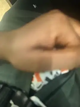 Snapshot of hotboy43339 chatting on December 2025 09:40:01 AM hotboy43339 online show from December 2025 09:40:01 AM