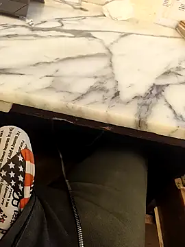 Snapshot of hotboy43339 chatting on February 2026 02:43:02 AM hotboy43339 online show from February 2026 02:43:02 AM