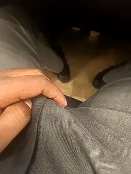 Snapshot of hotboy43339 chatting on February 2026 09:15:01 AM hotboy43339 online show from February 2026 09:15:01 AM