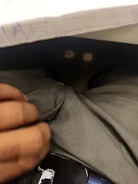 Snapshot of hotboy43339 chatting on February 2026 09:00:02 AM hotboy43339 online show from February 2026 09:00:02 AM