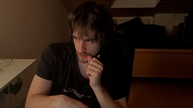 Snapshot of Bez3ybik chatting on March 2026 04:25:02 AM Bez3ybik online show from March 2026 04:25:02 AM