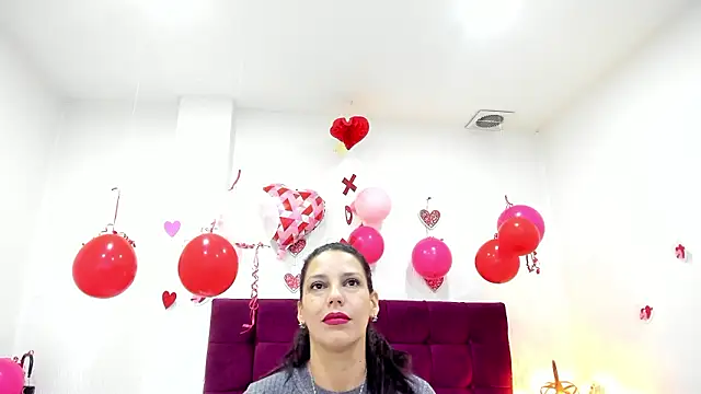 Snapshot of MashaPiink chatting on February 2026 12:50:01 PM MashaPiink online show from February 2026 12:50:01 PM
