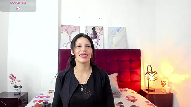 Snapshot of MashaPiink chatting on April 2026 12:52:02 PM MashaPiink online show from April 2026 12:52:02 PM