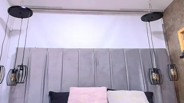 Snapshot of MashaPiink chatting on May 2026 02:03:01 PM MashaPiink online show from May 2026 02:03:01 PM