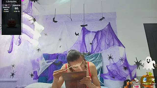 Snapshot of shantala_nastasiia chatting on November 2025 12:40:02 PM shantala nastasiia online show from November 2025 12:40:02 PM