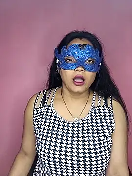 MEERAcle online show from October 2025 12:49:02 PM