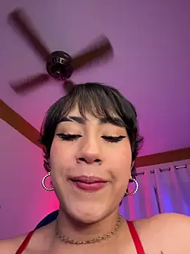 ZahaRose online show from January 2026 12:01:02 AM