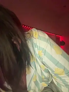 Snapshot of BELLABLACKXUK chatting on April 2026 08:39:01 PM BELLABLACKXUK online show from April 2026 08:39:01 PM