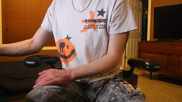 jjjjjfive online show from April 2026 04:50:02 AM